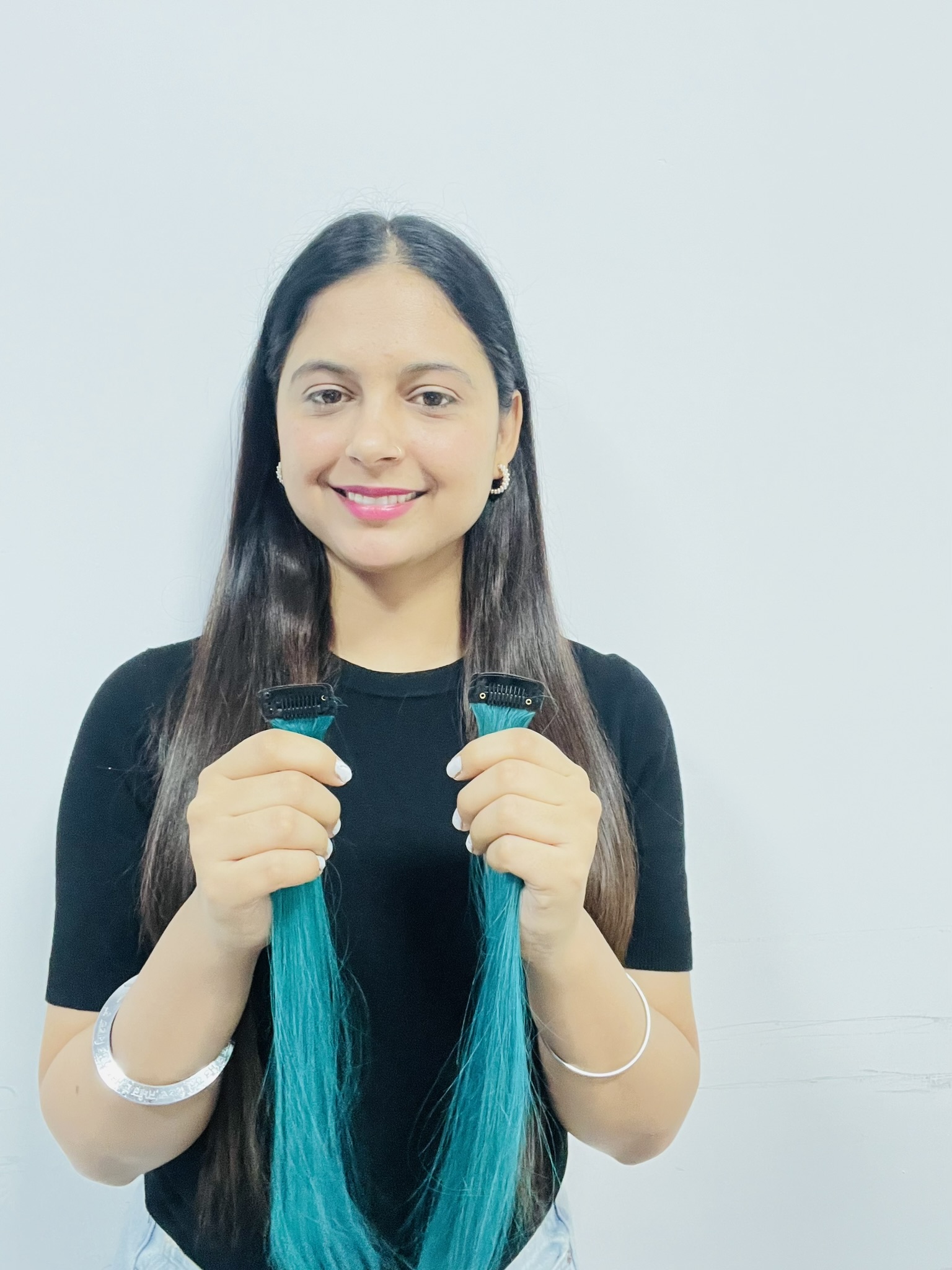 Sea Green Color Hair Strand