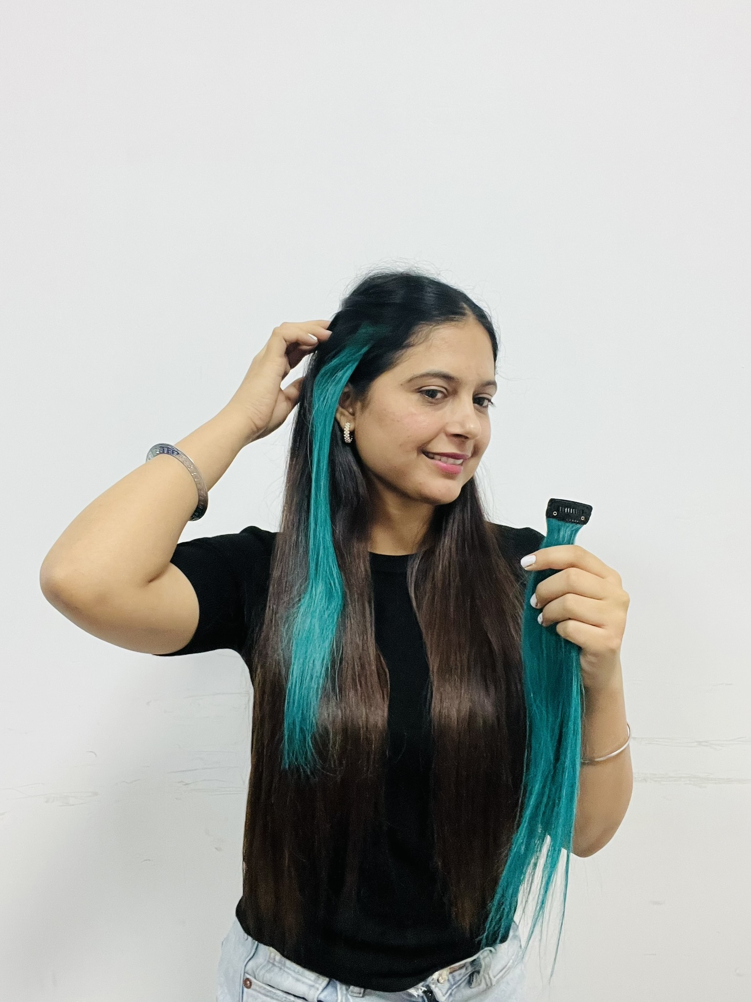 Sea Green Color Hair Strand