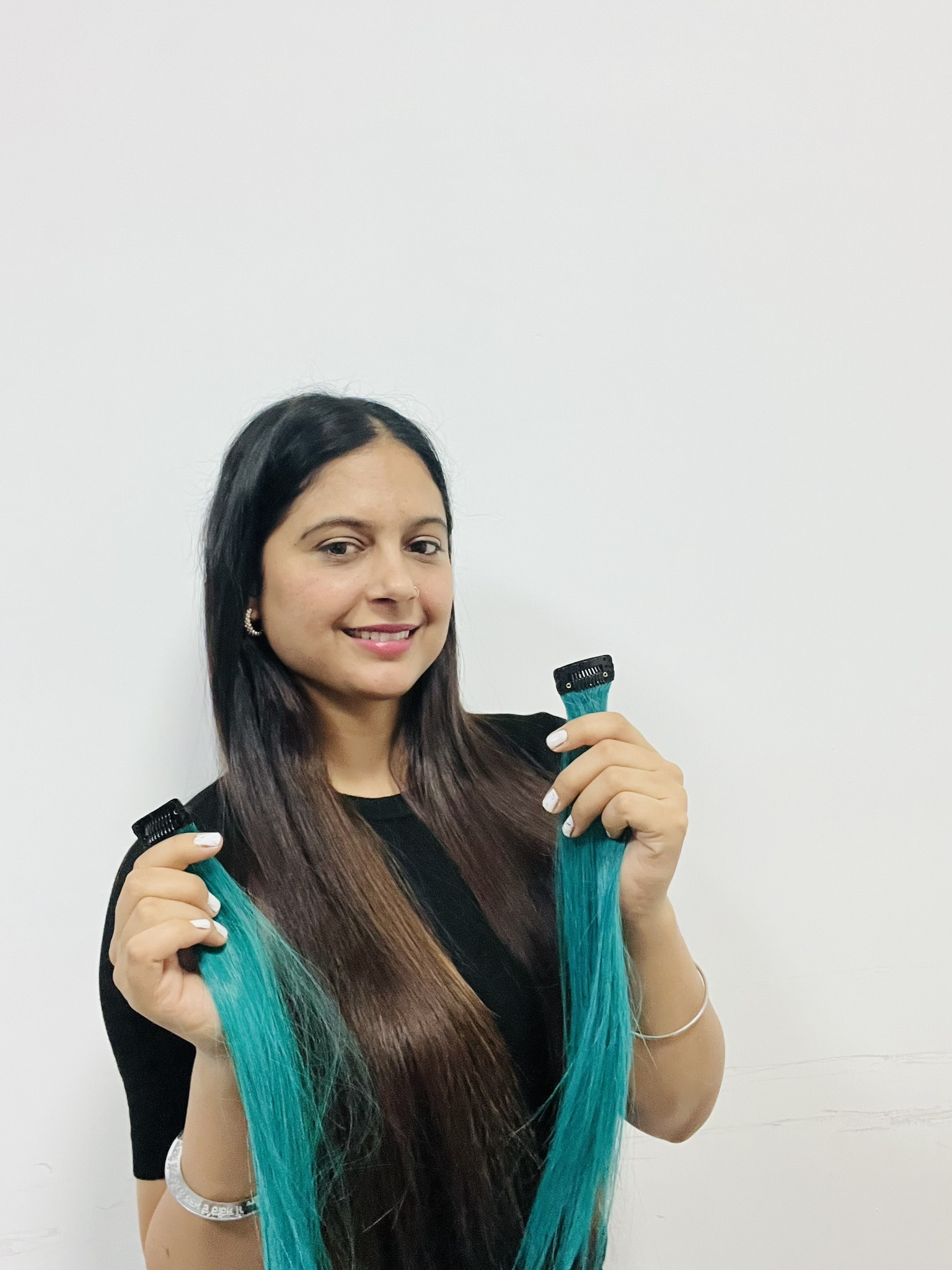 Sea Green Color Hair Strand